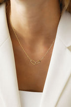 Linked Pendant Necklace in 18K Gold