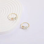 Elegant Three-Stone Ring – Minimal Design