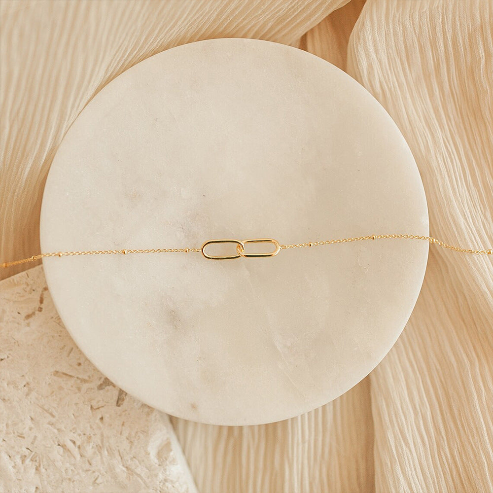 Linked Pendant Necklace in 18K Gold