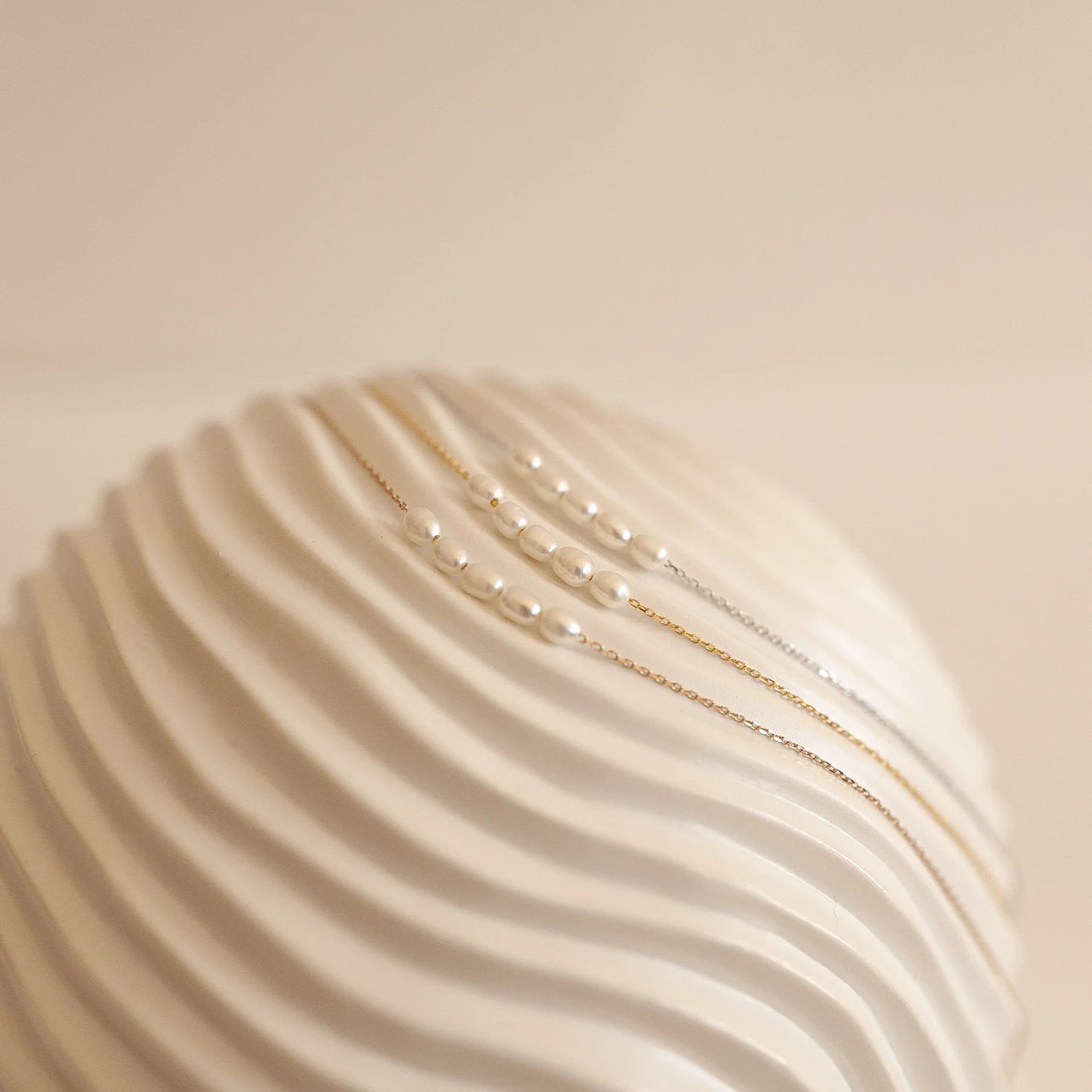 Pearl Bead Necklace in 18K Gold