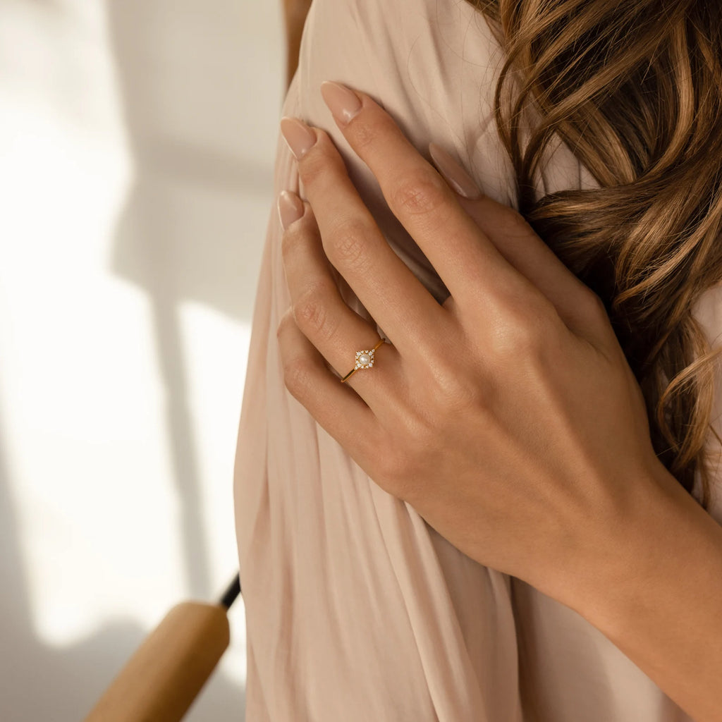 Vintage Pave Pearl Ring in 18K Gold