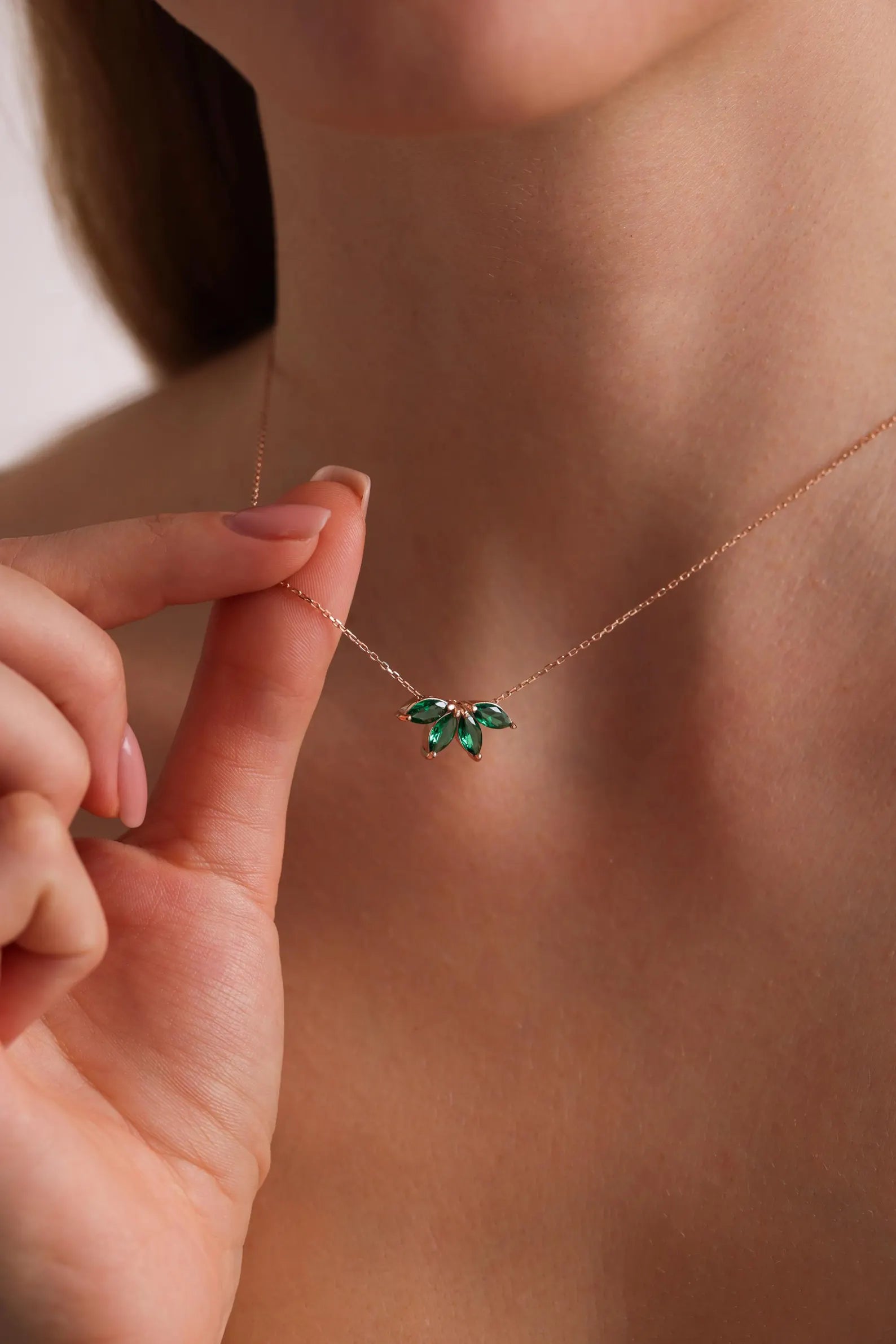 Horizontal Pod Birthstone Necklace