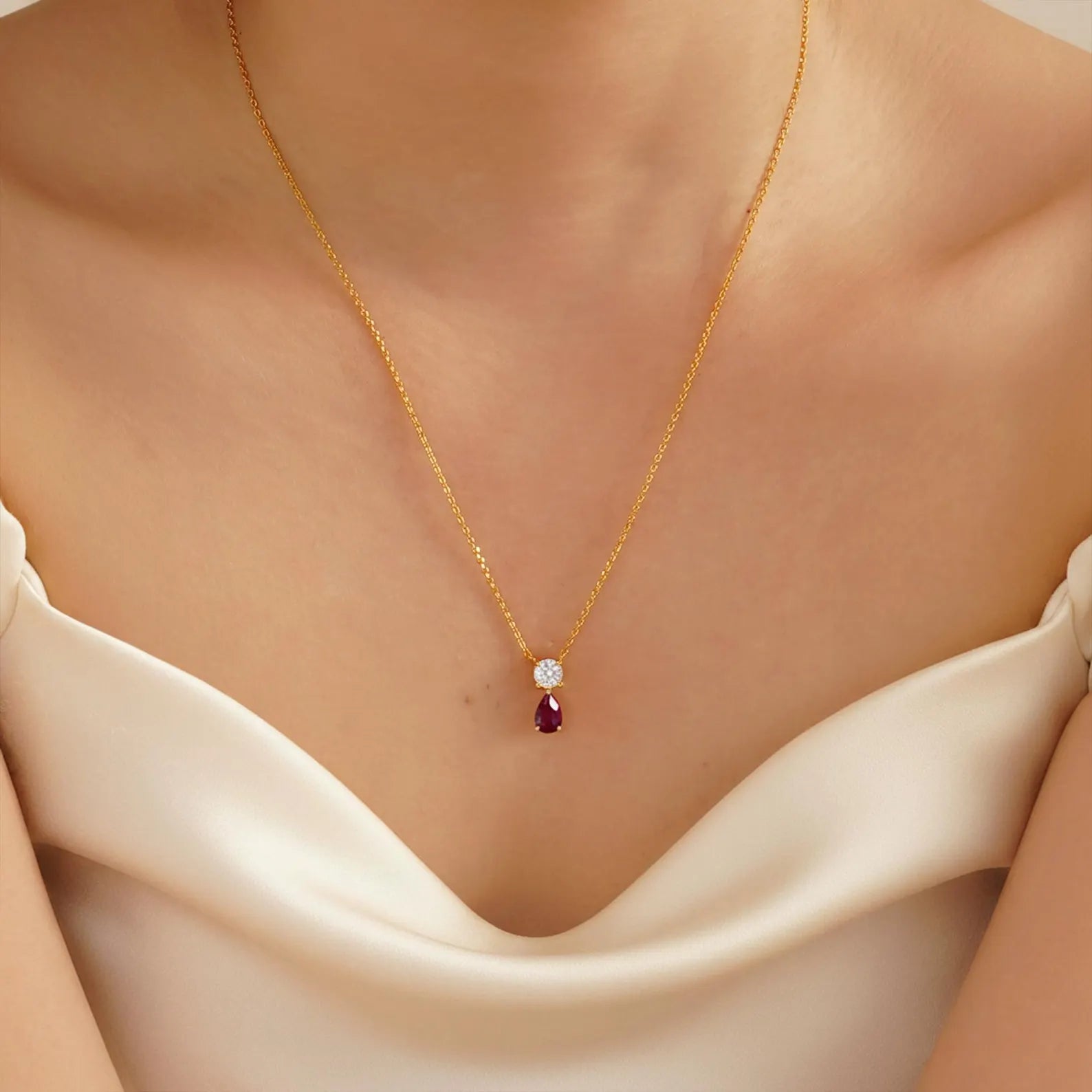 Toi et Moi Emerald Birthstone Necklace