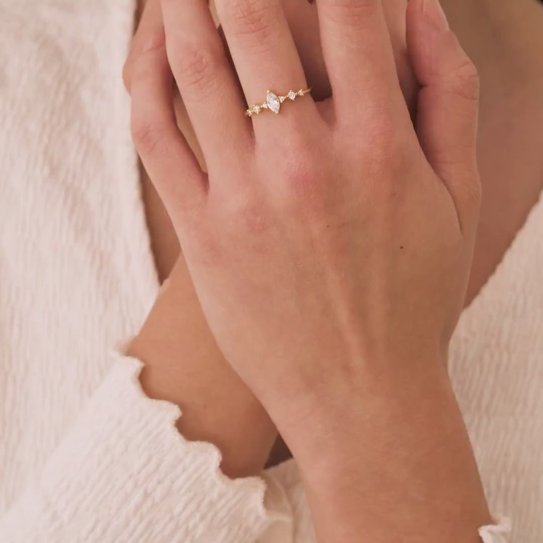 Harlow Diamond Ring in 18K Gold