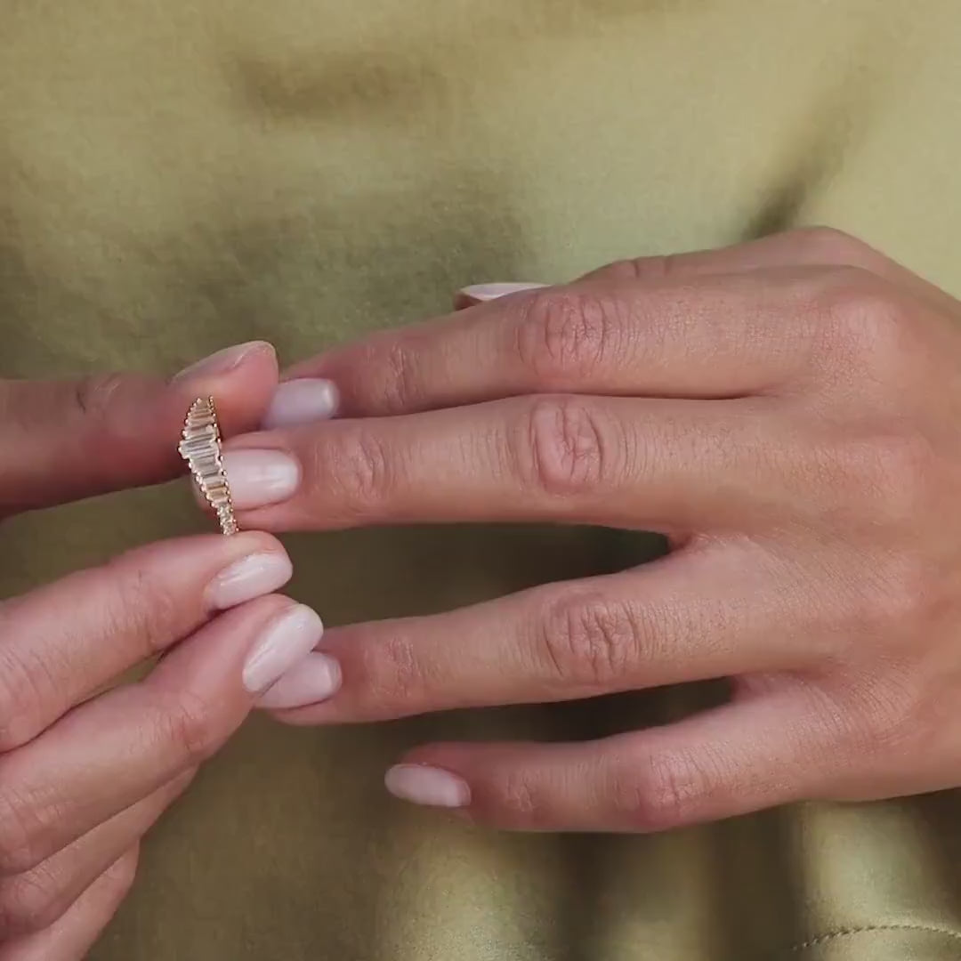 Art Deco Diamond Ring in 18k Gold