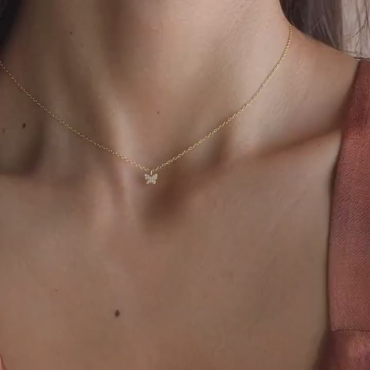 Butterfly Drop Necklace in 18K Gold